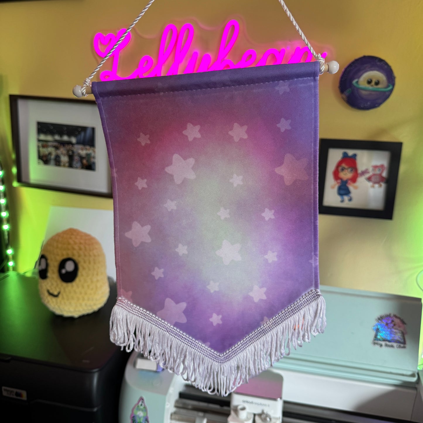 Decorative Pin Banners